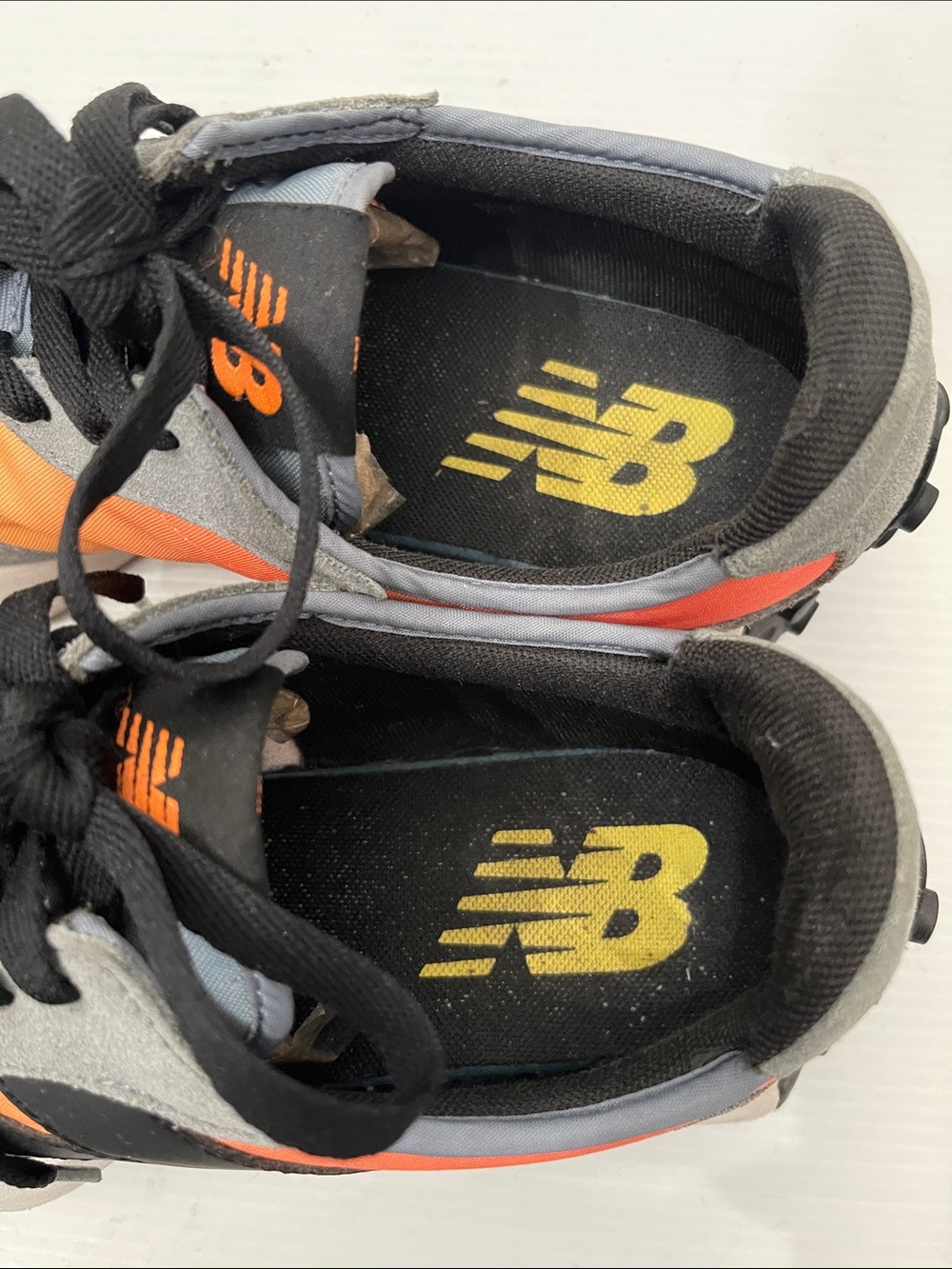 NEW BALANCE 327 CITRUS PUNCH CYCLONE RUNNING SNEAKERS MENS SIZE 11 - Picture 7 of 15